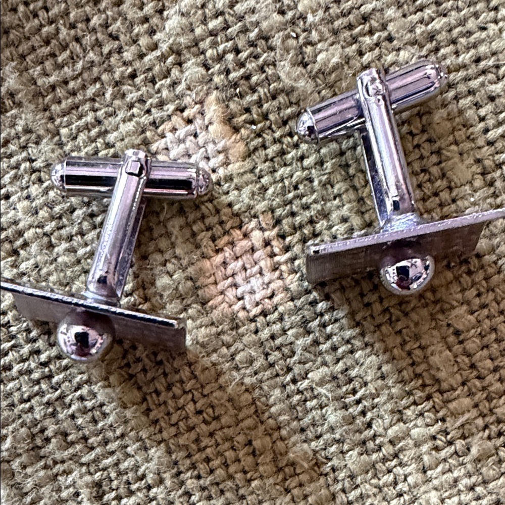 Silver Rectangular Men’s Cufflinks with Polished … - image 2